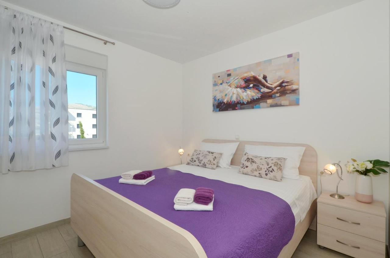 Apartman "Mary" Трогир Экстерьер фото