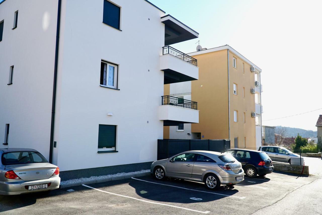 Apartman "Mary" Трогир Экстерьер фото